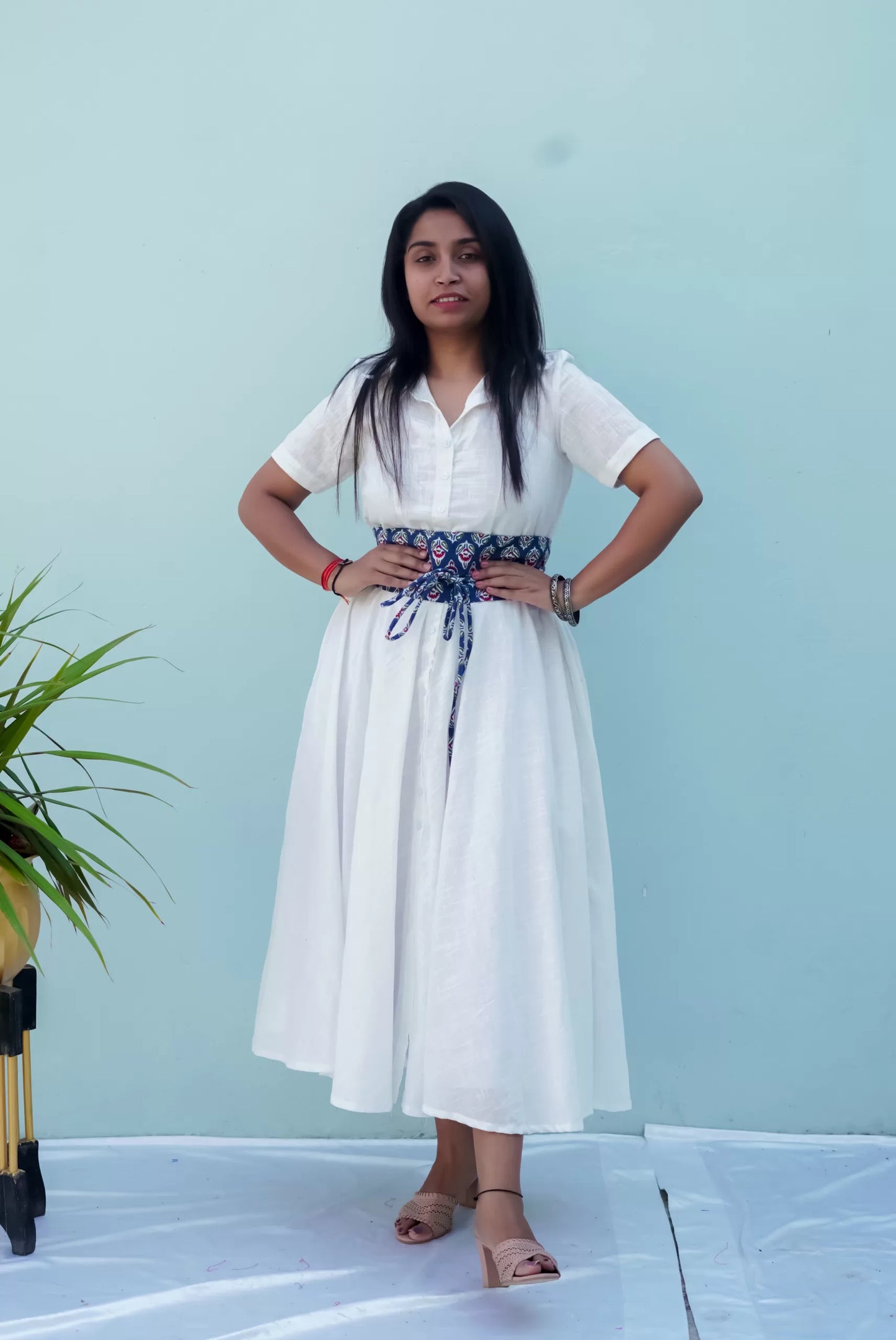 White collar Dress with belt