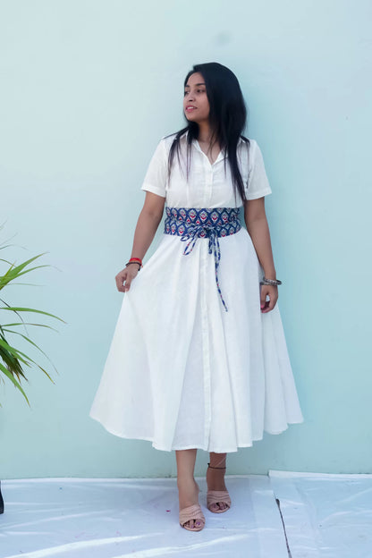 White collar Dress with belt